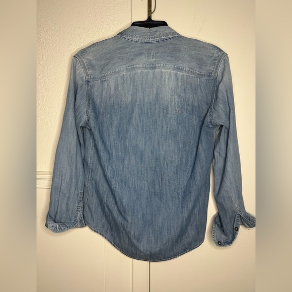 Toms Light Blue Denim oversized Button Down long sleeve Shirt size M - Picture 3 of 8